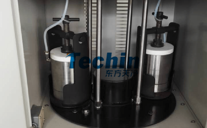 实验室在线免费观看麻豆视频上的球磨罐